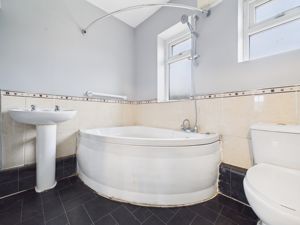 Photo 13- click for photo gallery